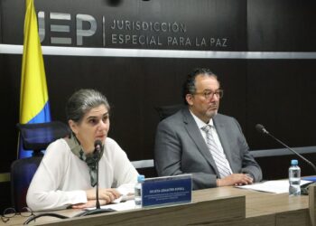 JEP imputó crímenes de guerra y lesa humanidad a 12 exmiembros de las Farc