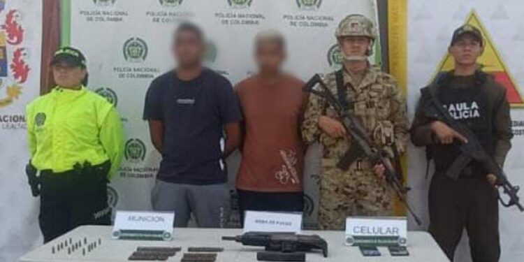 En operativos de seguridad, capturan en Maicao a dos presuntos traficantes de armas
