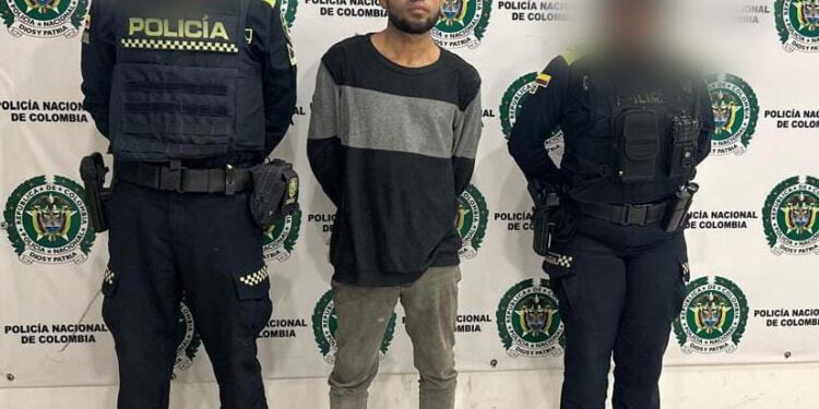 Capturan a hombre con 100 cigarrillos de marihuana en operativo contra el microtráfico en Riohacha