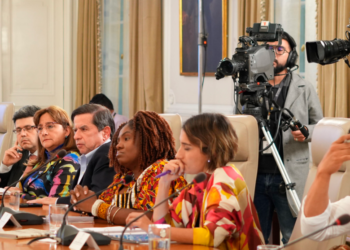 Centro Democrático y Cambio Radical replicarán el polémico Consejo de Ministros de Petro este jueves