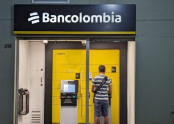Falla en cajero de Bancolombia en Circasia desata filas de usuarios y obliga intervención policial