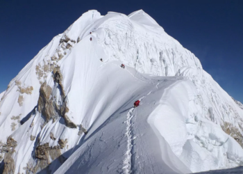 Avalancha en el Himalaya deja 41 trabajadores desaparecidos en India