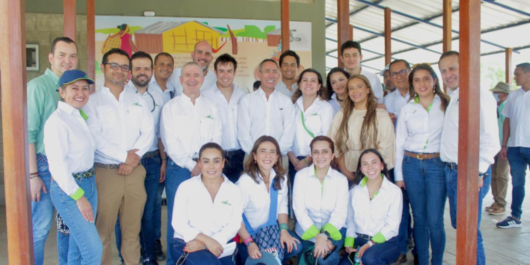 Firman convenio para llevar agua potable a Punta Coco y zonas rurales de La Guajira