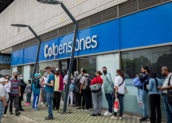 Exdirectivos de Colpensiones enfrentan cargos por presuntas irregularidades en contratos millonarios