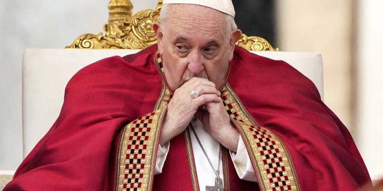 El Papa Francisco sigue en tratamiento por bronquitis y agradece el apoyo recibido