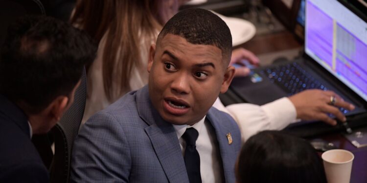 Miguel Polo Polo irá a juicio ante la Corte Suprema por hostigamiento contra Gustavo Petro y el M-19