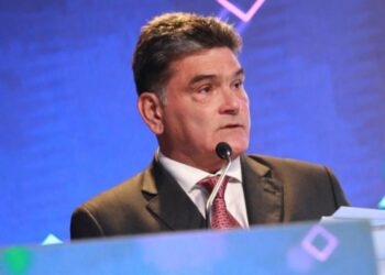 El procurador Gregorio Eljach y el constituyente Orlando Fals Borda