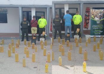 Incautan 70 galones de combustible de procedencia venezolana en el centro de Maicao