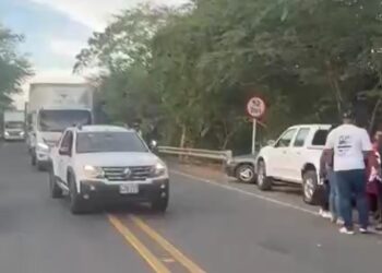 Se levantan los bloqueos en la Troncal del Caribe entre El Ebanal y Campana Nueva