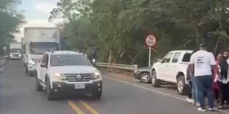 Se levantan los bloqueos en la Troncal del Caribe entre El Ebanal y Campana Nueva