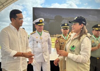 Gobernador guajiro reconoce el compromiso del Bienestar Familiar en la misión humanitaria Akalii’ja