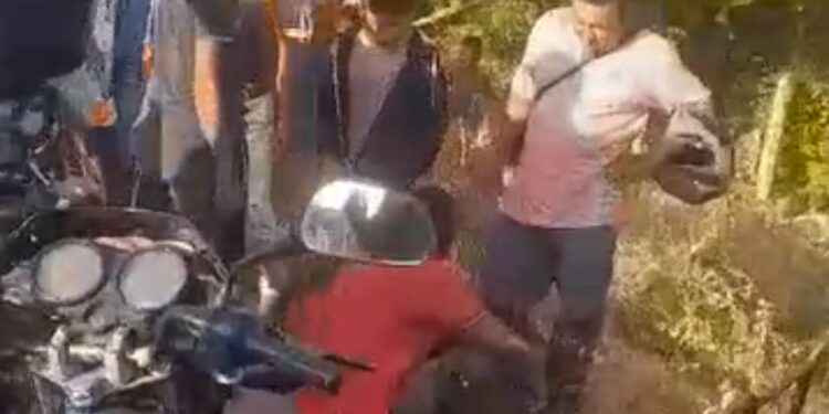 Un hombre muerto y otro herido de la etnia wayuú en la salida de Riohacha a Valledupar