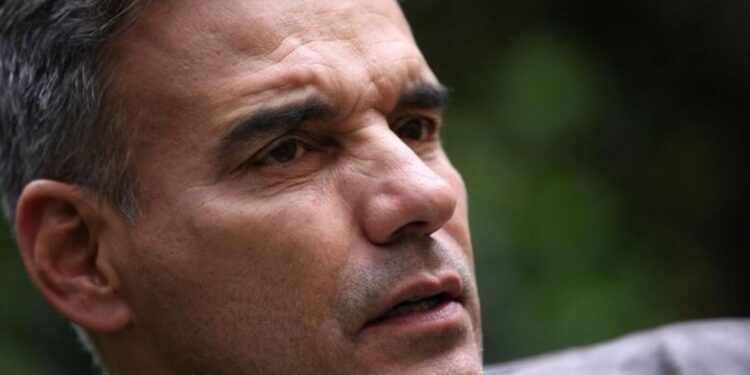 Juez ordena reintegrar al coronel del Ejército que lideró la ‘Operación Jaque’