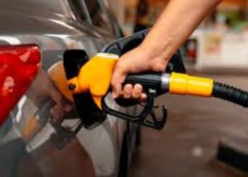 Aumenta 70 pesos, el valor de la gasolina en Colombia