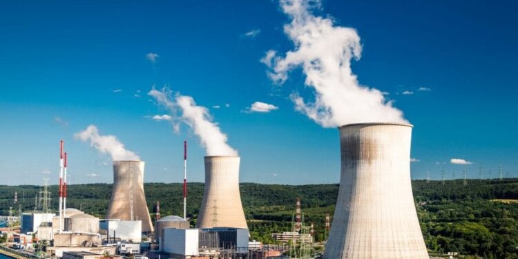 ‘La Guajira nuclear: ¿Una central atómica para el futuro post-Cerrejón?’