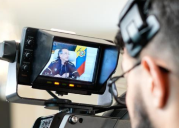 Admiten tutela que busca frenar la transmisión televisada de los consejos de ministros