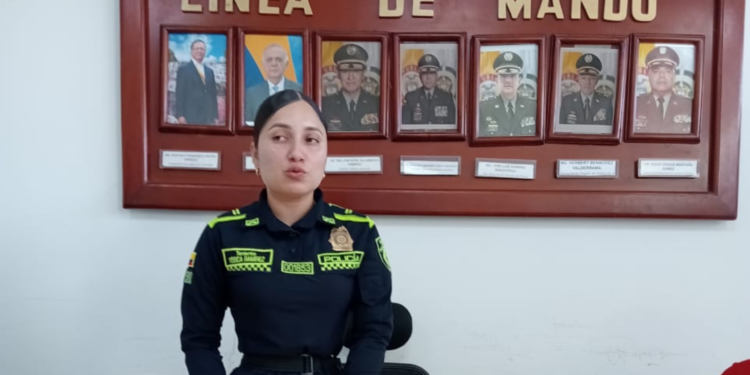 Yesica Paola Ramírez Vargas, primera mujer en asumir la comandancia de la Policía en Barrancas
