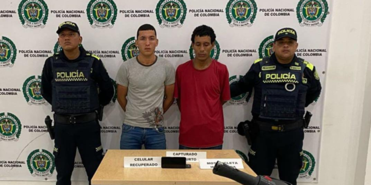 Capturan en Riohacha a dos hombres por robo de celular con arma blanca