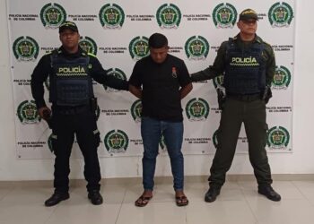 Capturan a un hombre con orden judicial en el barrio Centro de Riohacha