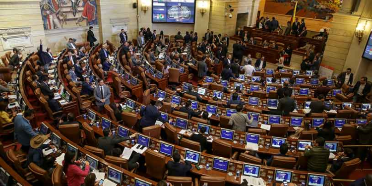 Tensiones entre el Gobierno y el Congreso por el hundimiento de la reforma laboral