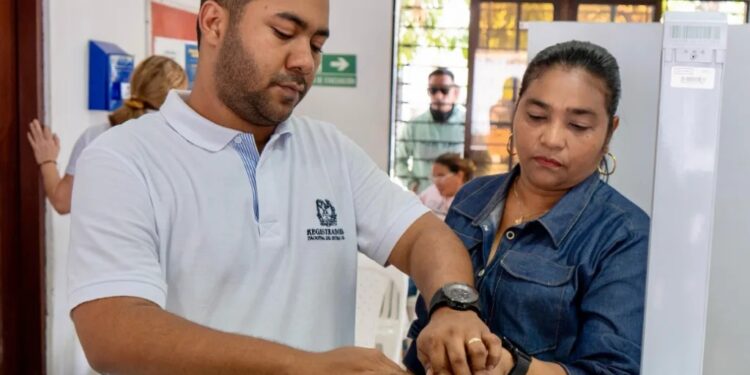 Más de 200 víctimas del conflicto armado en Magdalena recibieron cédulas digitales