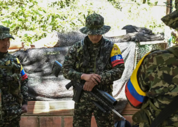 Ofensiva de las disidencias de las FARC desata el terror en el Cauca: un muerto y más de 80 heridos