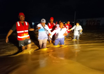 Emergencia en Perú: Lluvias dejan 82 viviendas destruidas y daños en infraestructuras en Tumbes