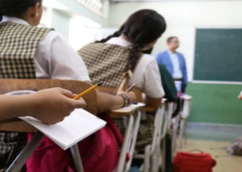 Gobierno ajusta la jornada escolar y la carga académica de los docentes con nuevo decreto