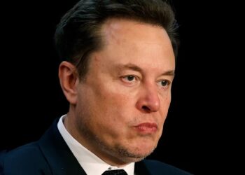 Elon Musk afirma que X sufrió un “ciberataque masivo”