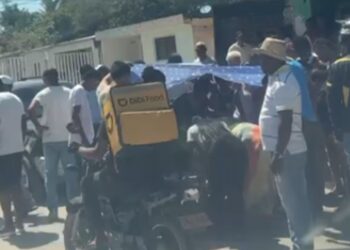 Accidente de tránsito deja a un joven herido en el barrio Ranchería de Riohacha