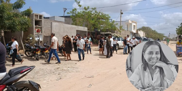 Familiares y amigos dieron el último adiós a Dalila Escorcia Aarón