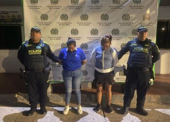 Capturan a dos mujeres por presunta estafa millonaria en una empresa de giros en el centro de Maicao