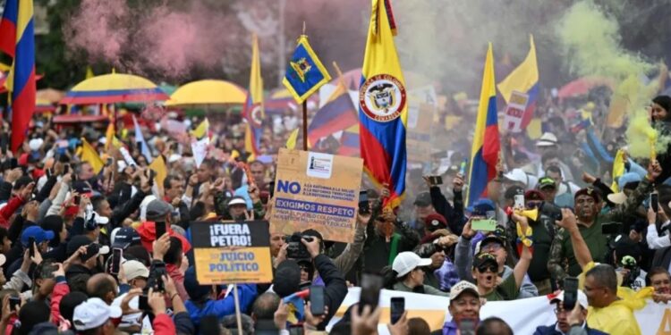 El fanatismo en política siempre nos ha traído desgracia