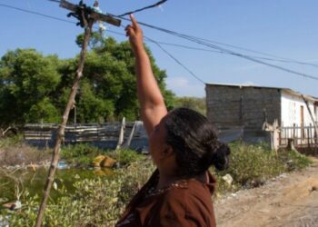 Defensoría emprende acciones populares para exigir la mejora del servicio de energía en el sur de Bolívar