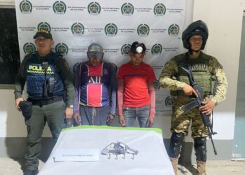 Capturados dos ciudadanos por porte ilegal de arma de fuego en vía Uribia – Cabo de la Vela