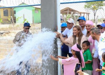 280 familias de Riohacha se benefician con la entrega de cuatro microacueductos