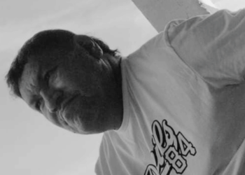 A tiros asesinan a ‘Chichi Barros’ frente a su hijo en el parque de Carraipia, Maicao