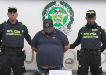 Capturan a sujeto con arma de fuego ilegal en vía principal de Albania, La Guajira