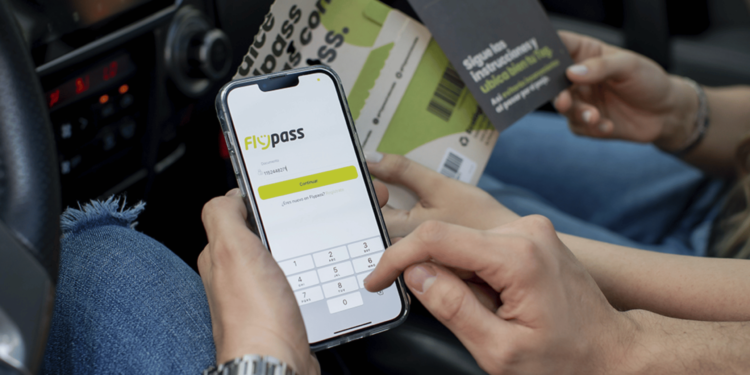SIC impone millonaria multa a Flypass por fallas en servicio de pago electrónico en peajes