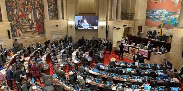 MinInterior relevó borrador de decreto que elimina desde 2026 curules entregadas a las exFarc