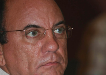 Exgobernador Jorge Pérez Bernier se entrega voluntariamente ante la Fiscalía en Riohacha