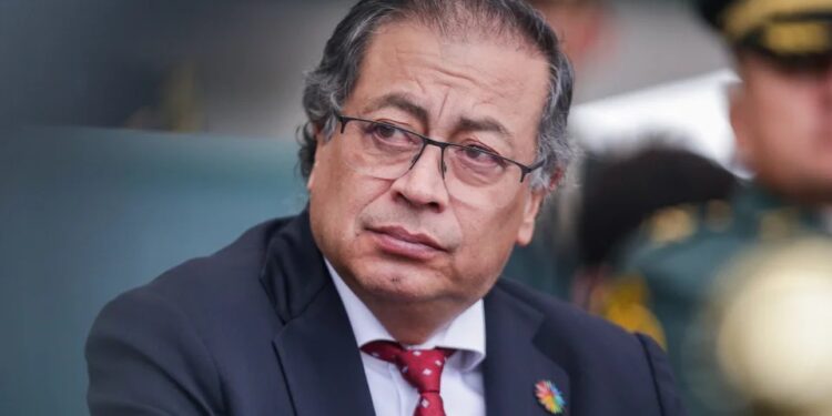 Presidente Petro confirmó su asistencia al funeral del papa Francisco: delegación colombiana se prepara