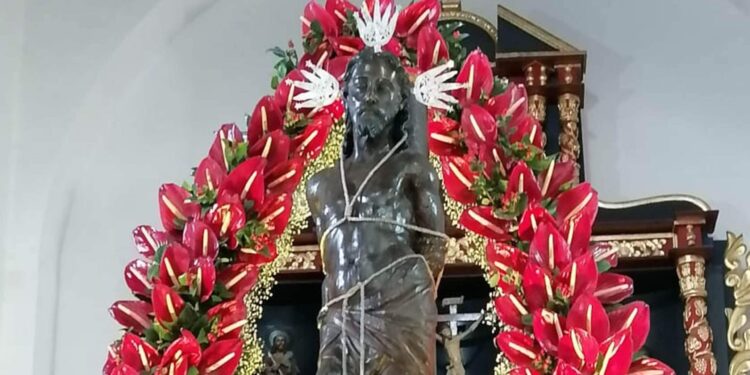 El Santo Ecce Homo entre cantos, oraciones y milagros