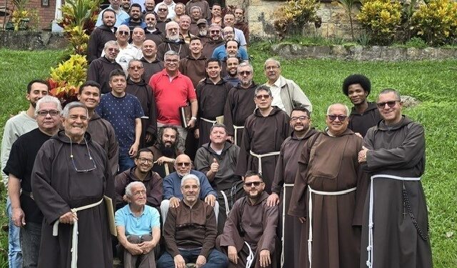 Evocación de la Semana Santa, los aparatos y los ‘mogomogos’ de mi vieja