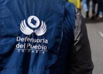 La Defensoría señala que “No queda claro quién asumirá el riesgo financiero del sistema de salud”