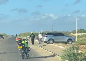 En Uribia,  capturaron a dos hombres e inmovilizaron una  camioneta con aproximadamente 80 kilos de cocaína