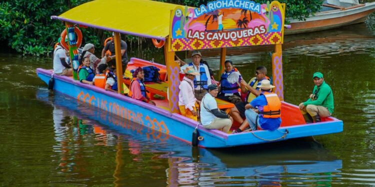 Navegar por la desembocadura del Río Ranchería, la nueva ruta de etnoturismo impulsada por la Gobernación de La Guajira