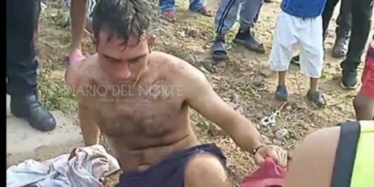 Paloterapia a un hombre que presuntamente intentó robarse una moto por la antigua invasión Villa Iler en Riohacha