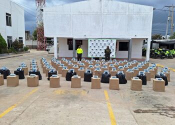 Más de 84 mil cajetillas de cigarrillos y licor de contrabando fueron aprendidas en operativos en Maicao y Dibulla