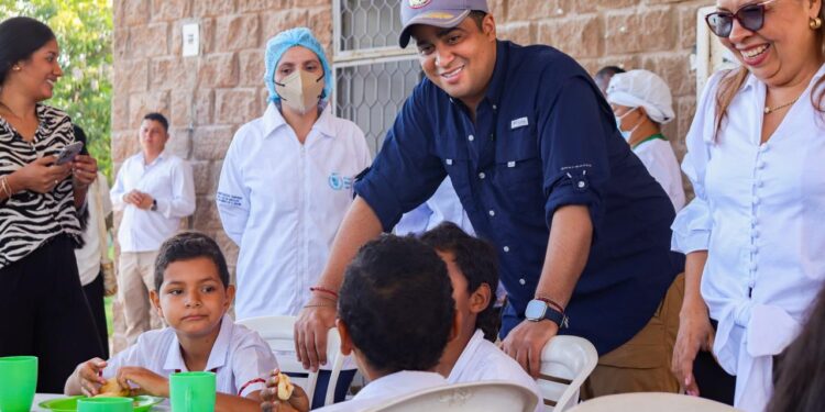 Alimentación digna y nutritiva para los estudiantes guajiros